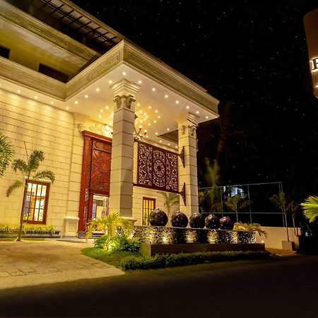 Polhena Grand Resort & Banquet Matara Luaran gambar