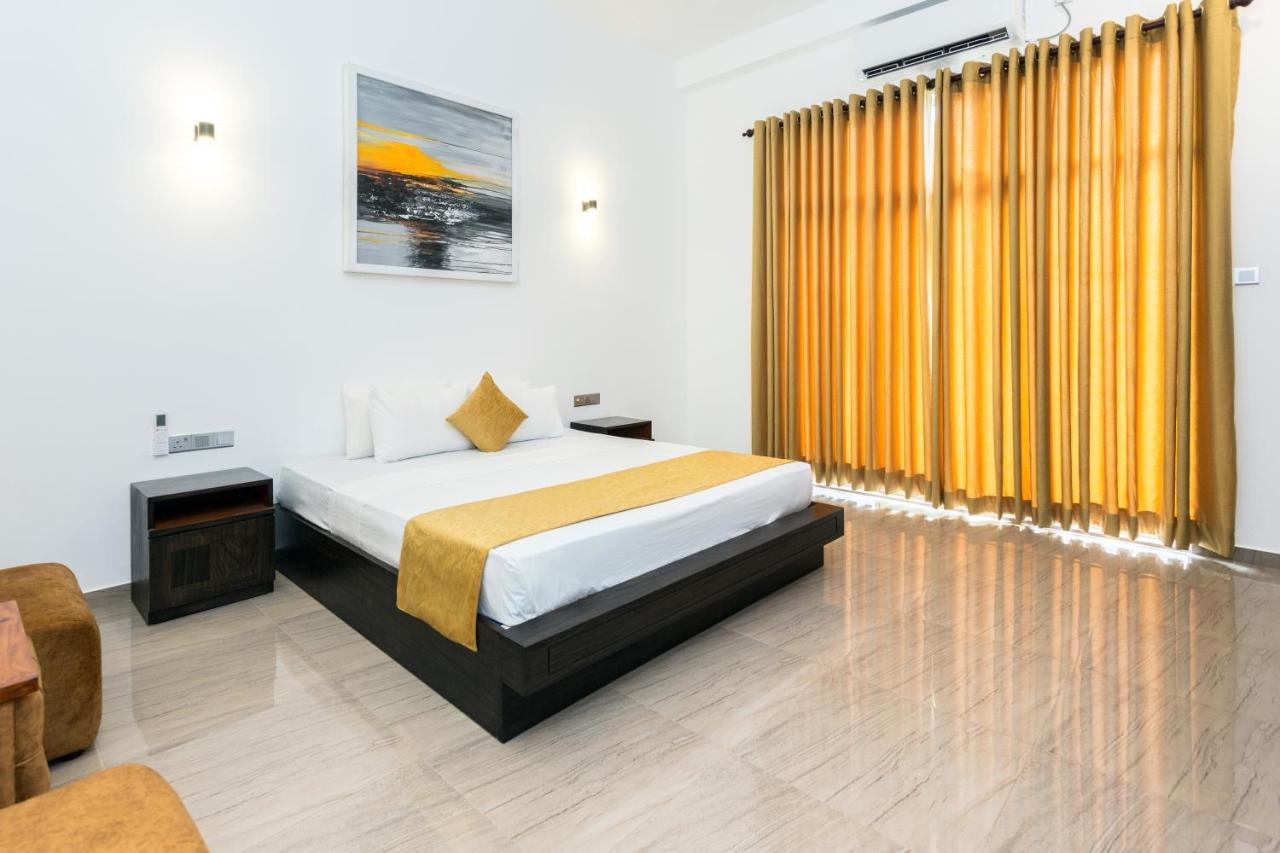 Polhena Grand Resort & Banquet Matara Luaran gambar