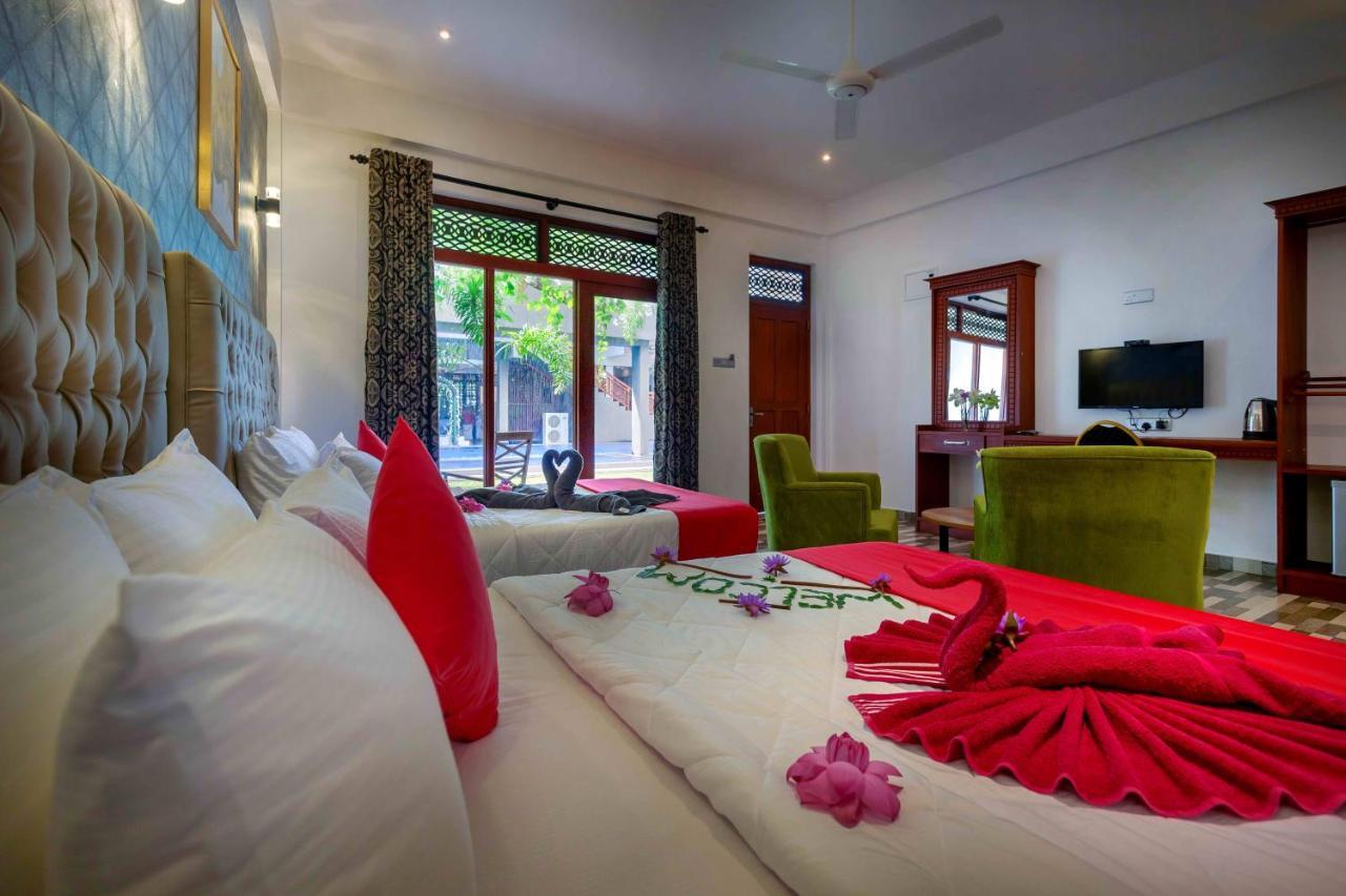 Polhena Grand Resort & Banquet Matara Luaran gambar