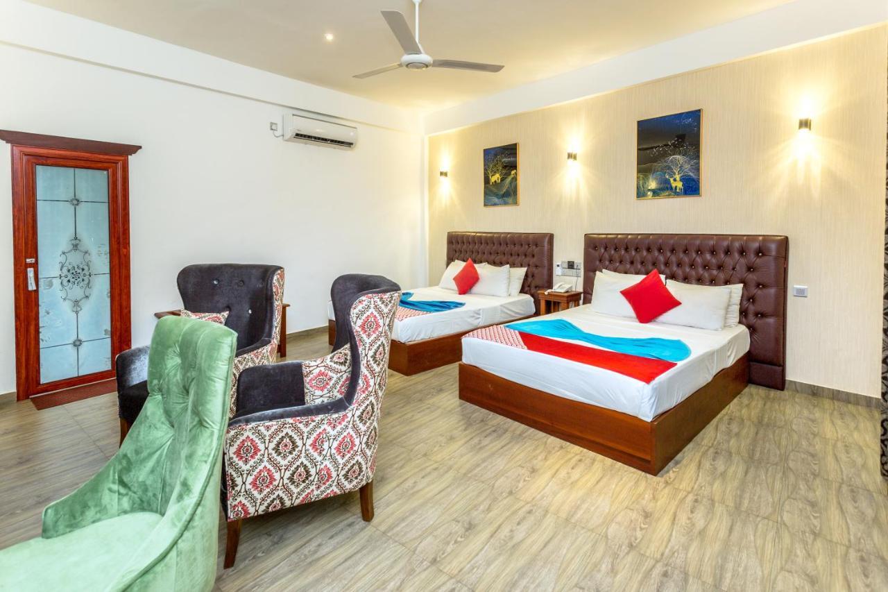 Polhena Grand Resort & Banquet Matara Luaran gambar