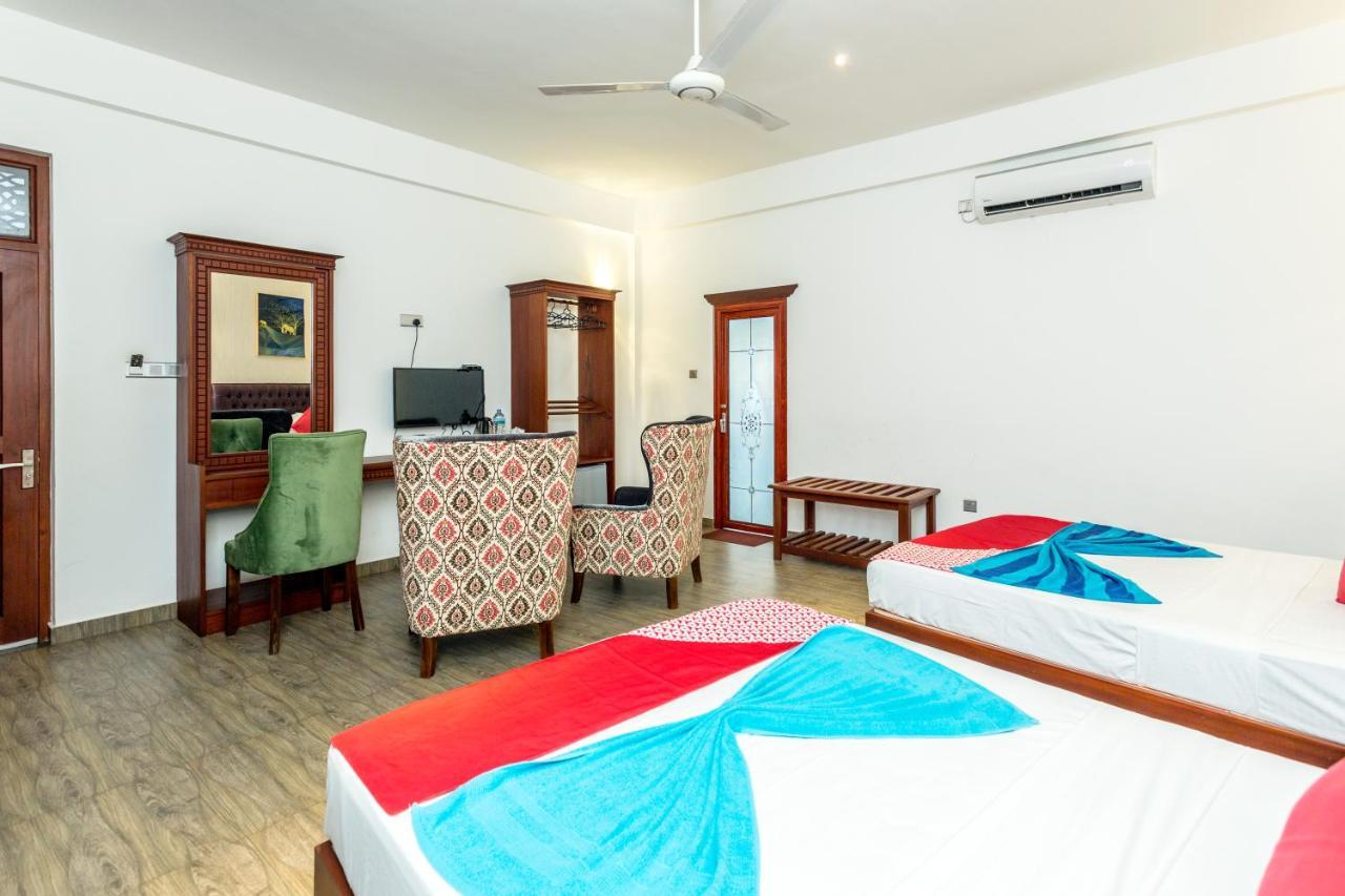 Polhena Grand Resort & Banquet Matara Luaran gambar